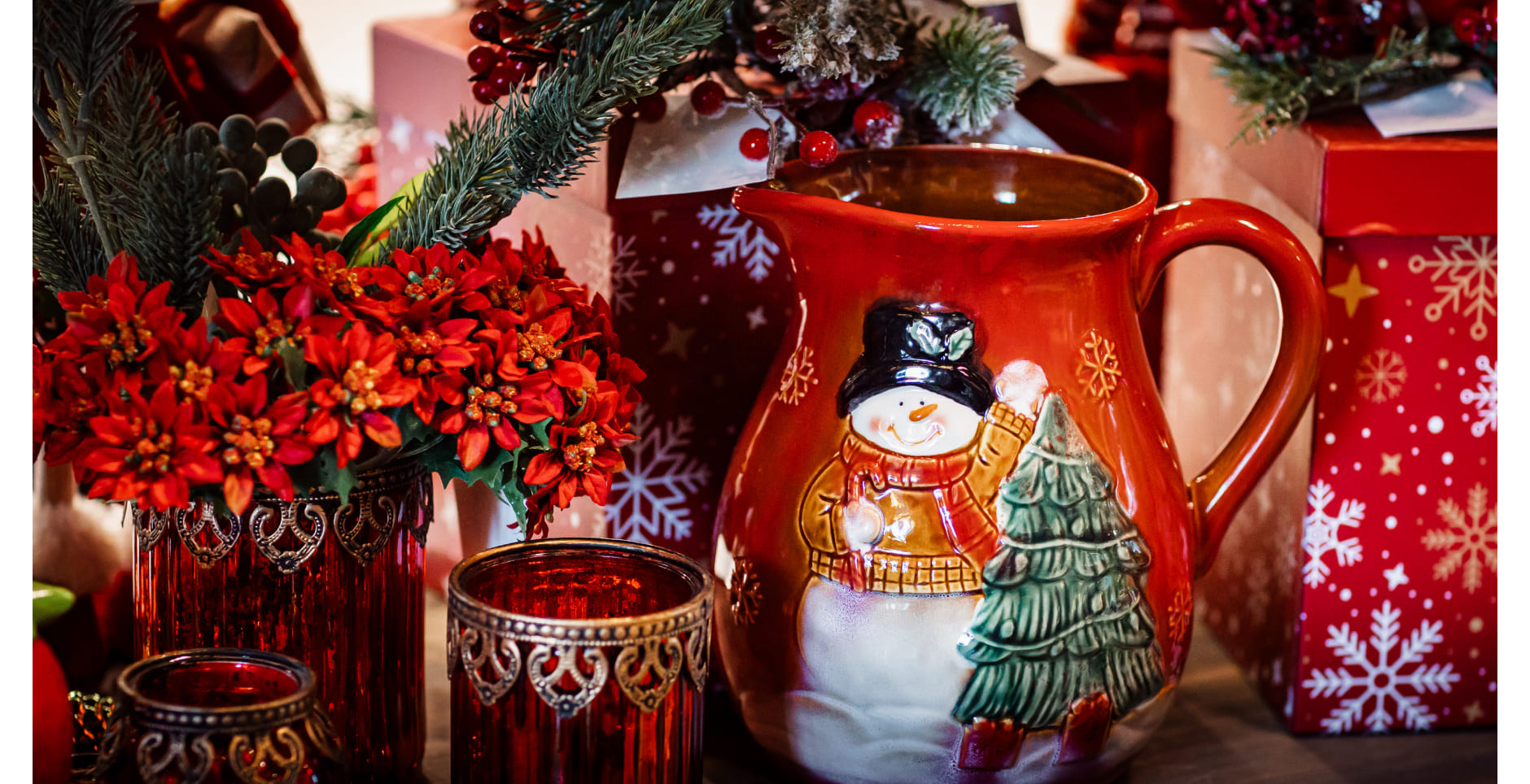 Новый год начинается —  <br>с красивого декора