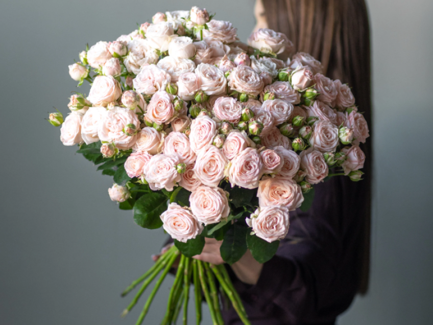 Как выбрать букет для конкретного повода: свадьба, юбилей, деловая встреча
